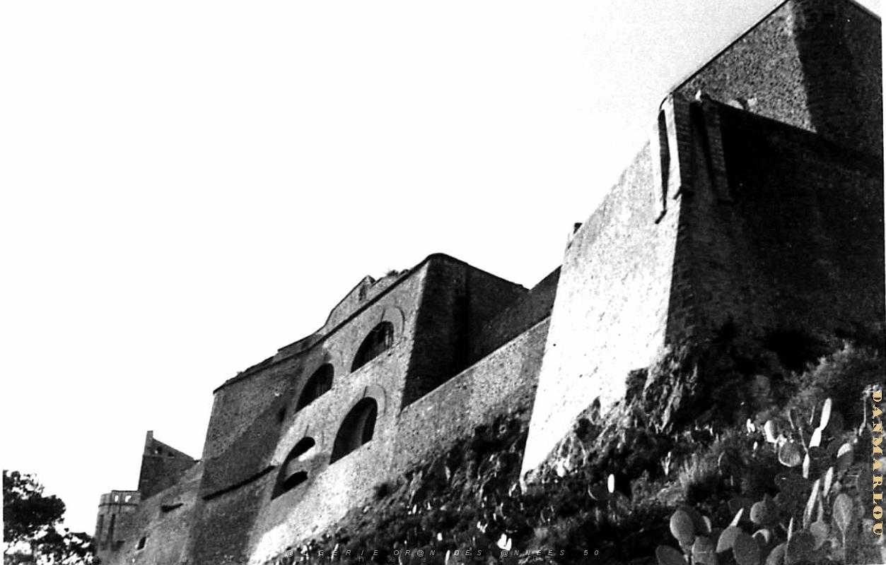 D 036- Fort Santa- Cruz.jpg
